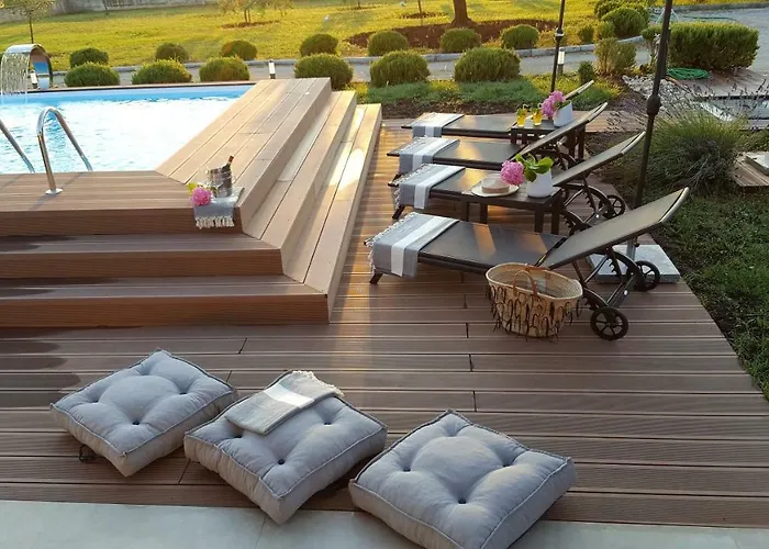 Sessa Villa *