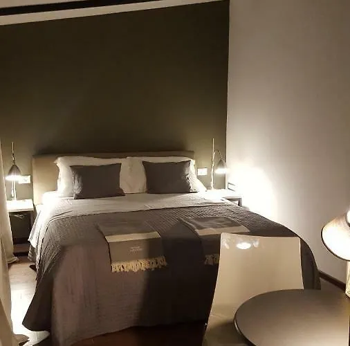 빌라 Sessa 로비니